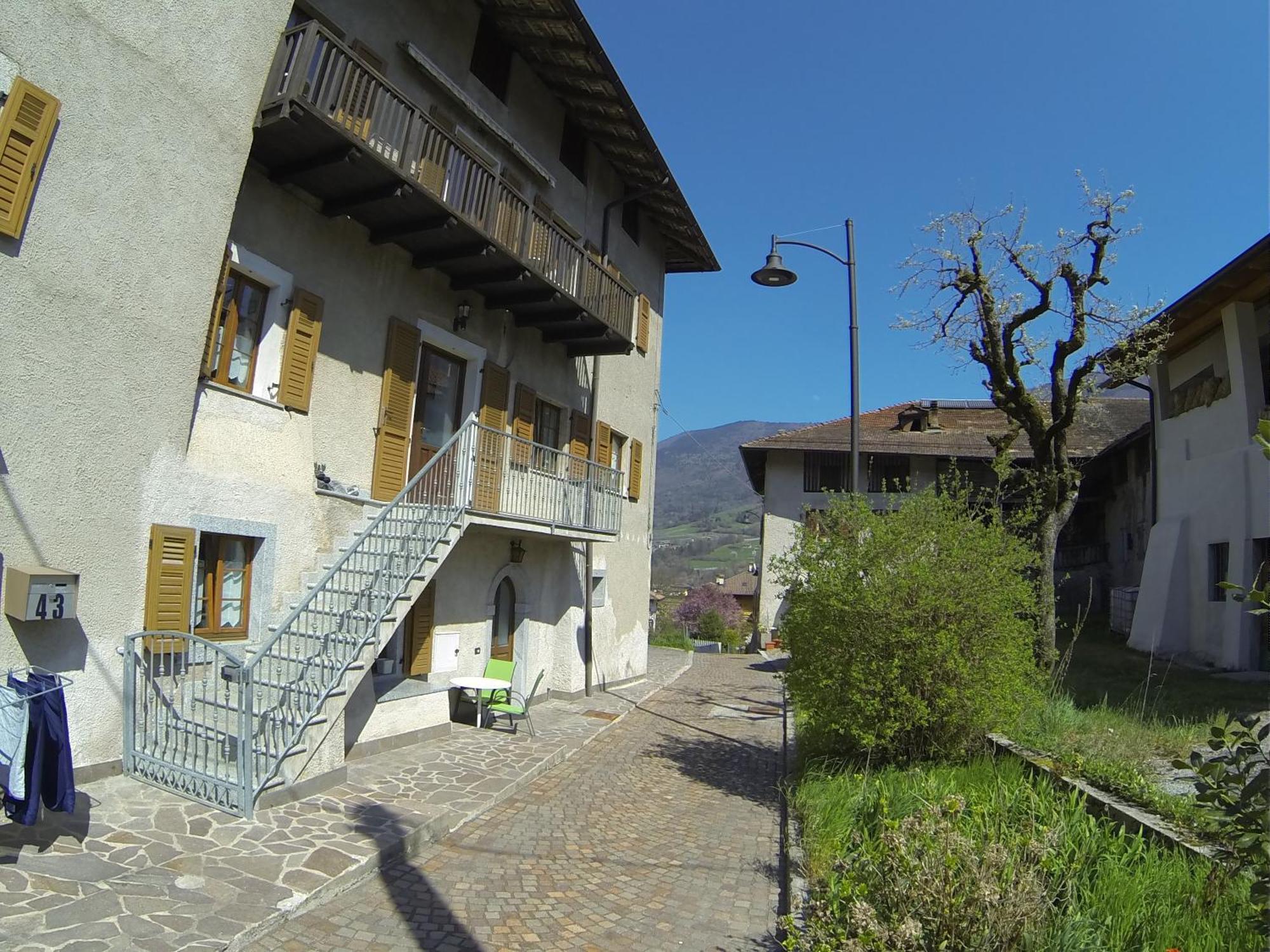 Appartamento Trentino II Comano Terme Eksteriør bilde